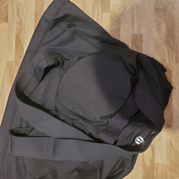 Lululemon black cross back luxtreme "swift tank" sz 4 - Picture 4 of 8